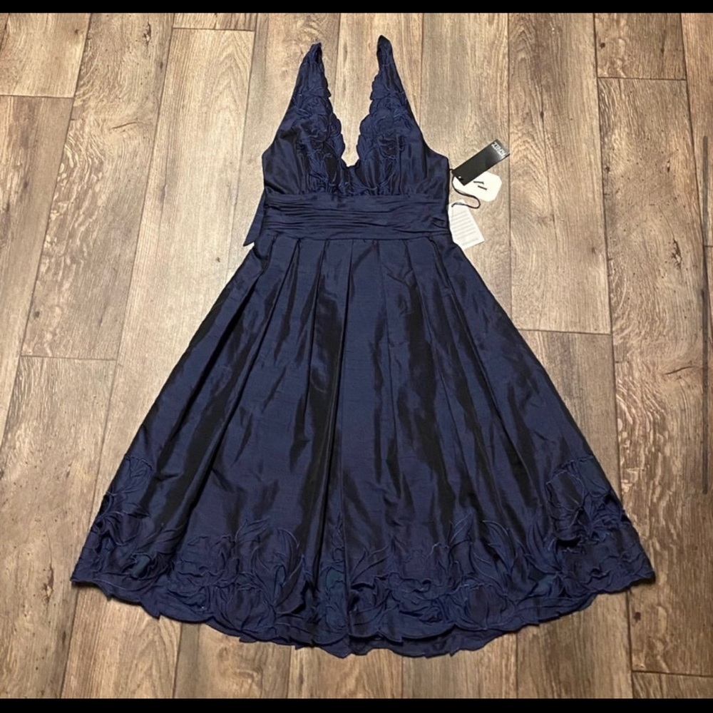 Adrianna Papell Navy Blue Halter Dress | Knee Gown | Semi Formal | Size 8 NWT - Picture 5 of 7